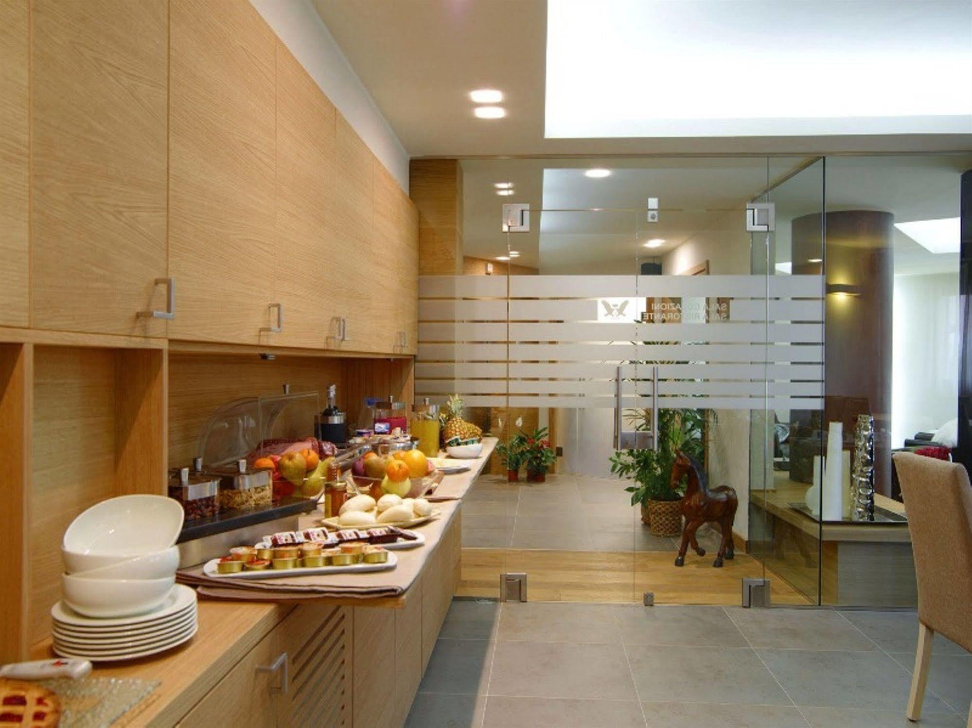 Hotel Natura Castel Di Sangro Exterior photo