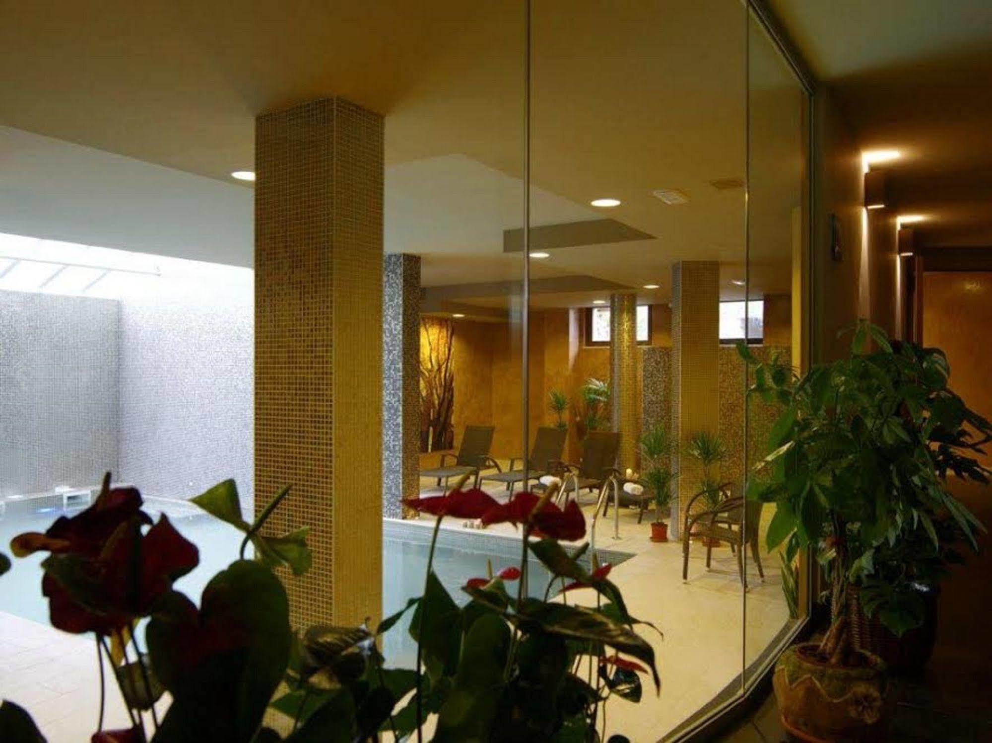 Hotel Natura Castel Di Sangro Exterior photo