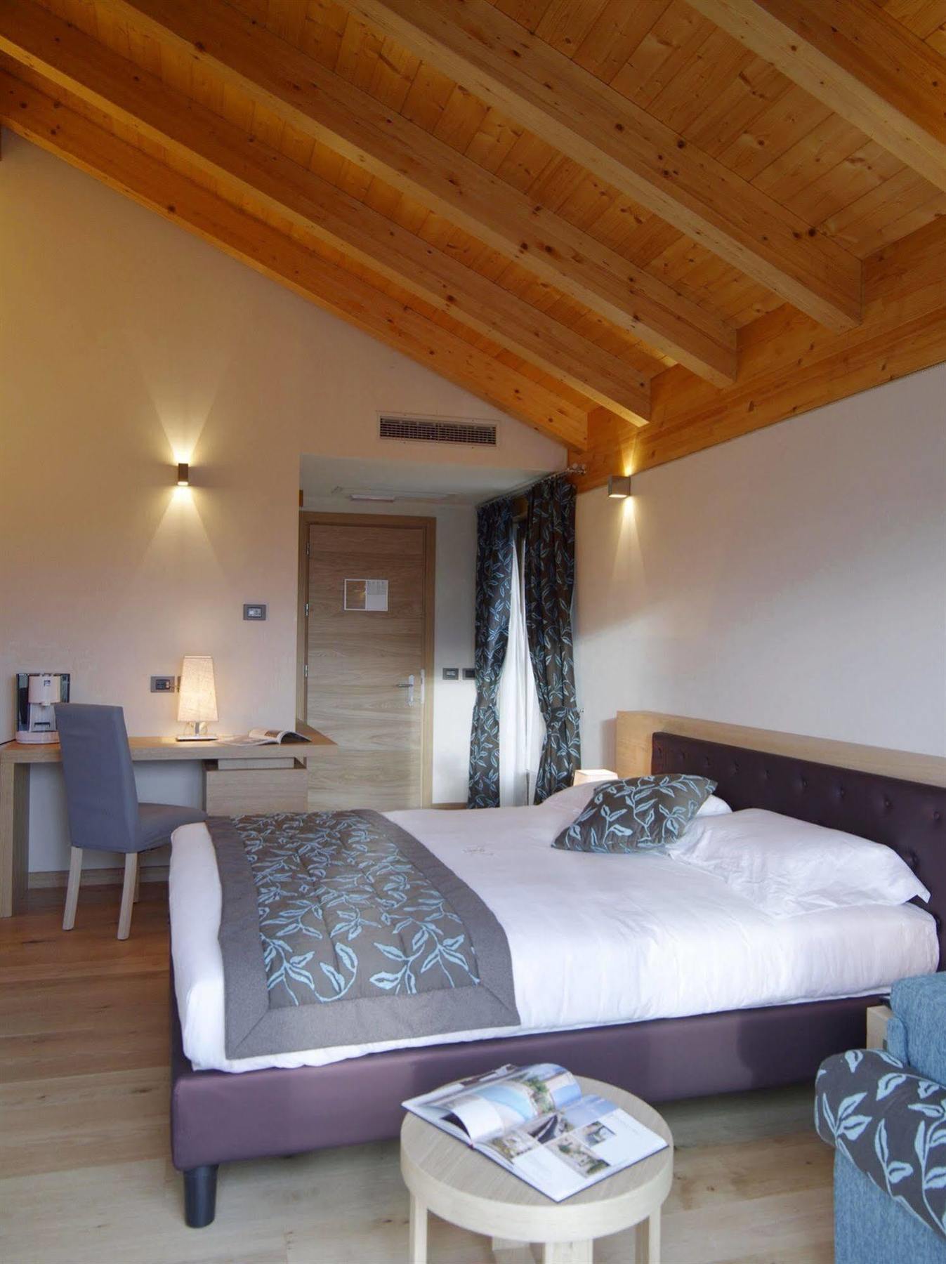 Hotel Natura Castel Di Sangro Exterior photo
